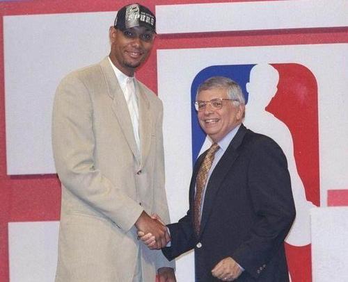 才少年瑞恩 才少年瑞恩